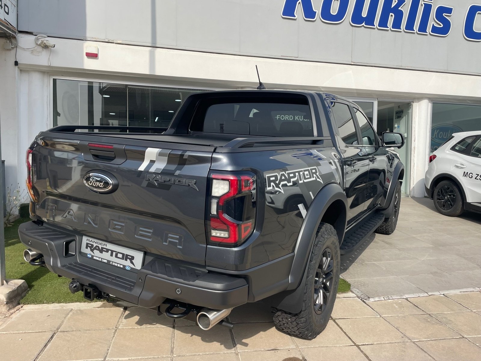 
								Ford Ranger Raptor V6 full									