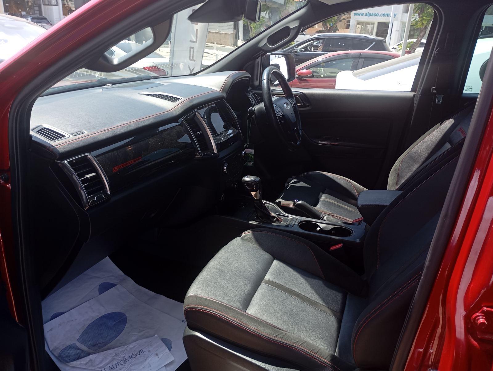 
								Ranger 2.0 TDCi Stormtrak Pickup 4dr Diesel Auto 4WD Euro 6 full									