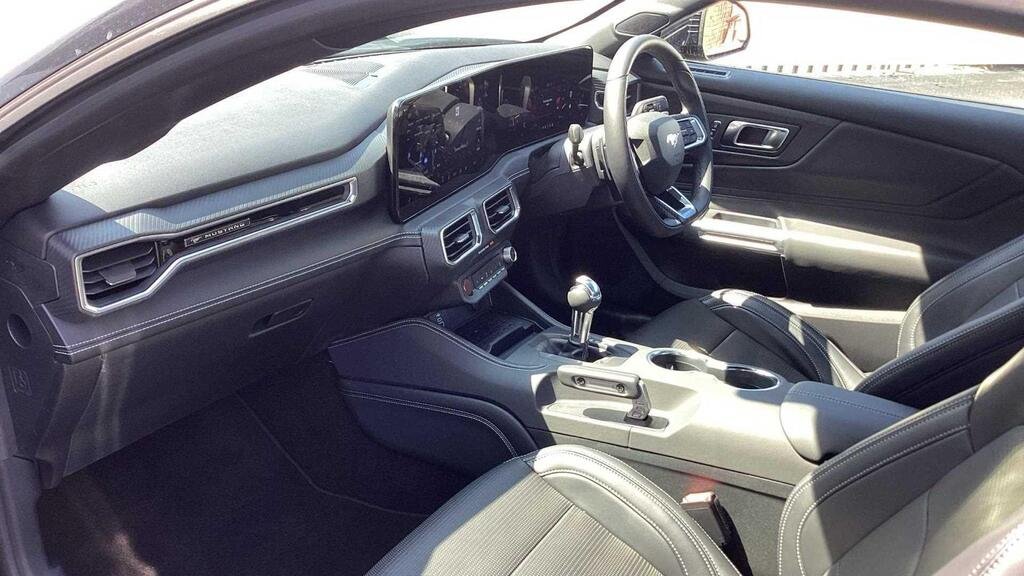 
								Mustang GT 5.0 S650 full									