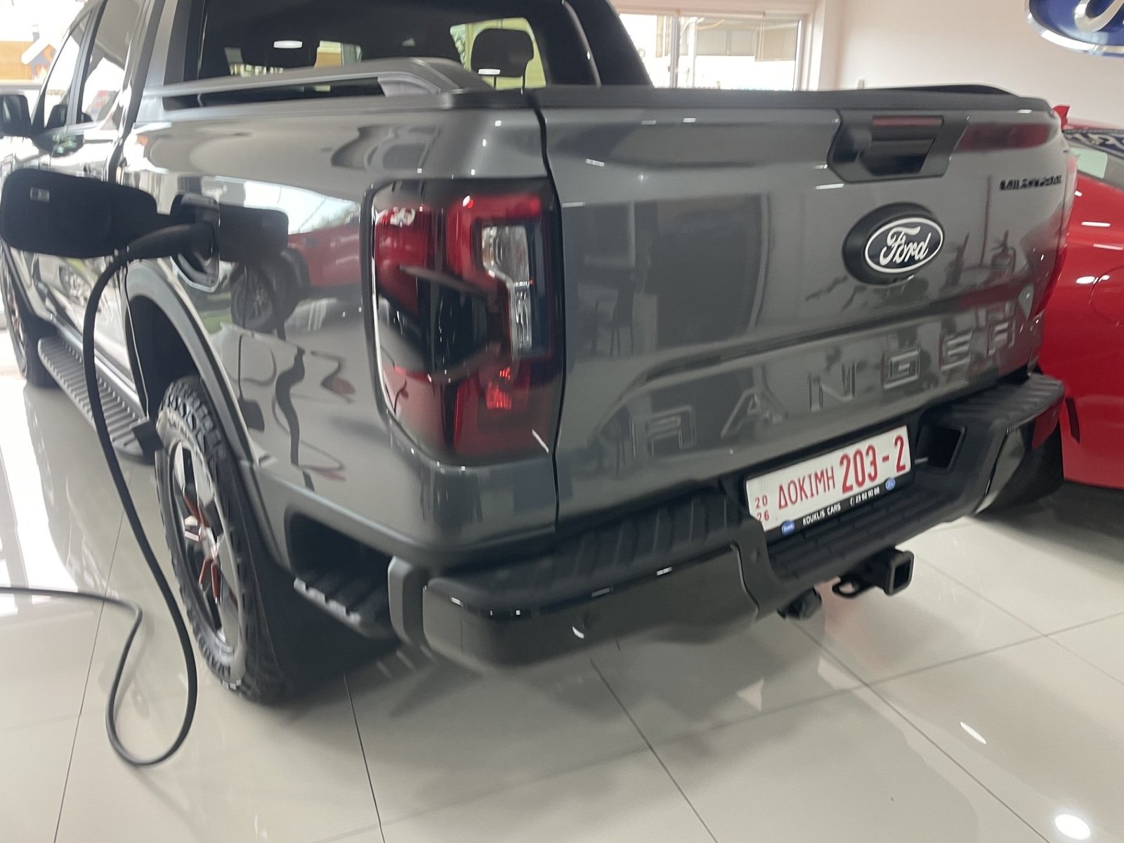
								FORD RANGER 2.3 PHEV full									
